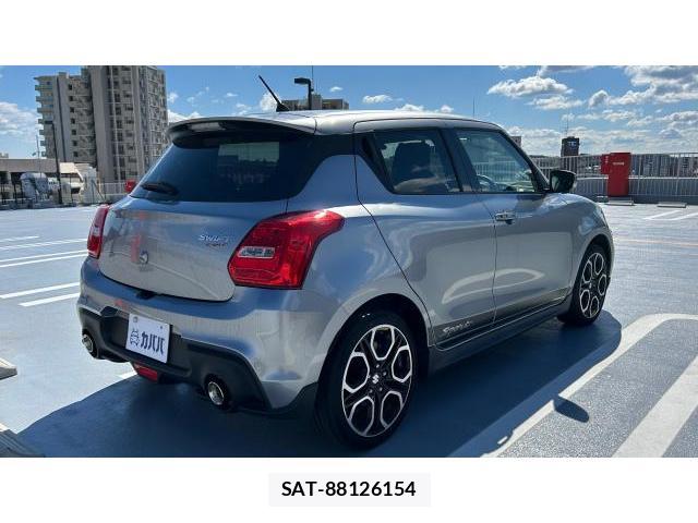 Suzuki SWIFT 2019 8434351-17