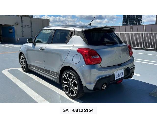Suzuki SWIFT 2019 8434351-3