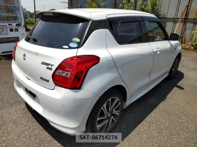 Suzuki SWIFT 2021-08 8433924-4