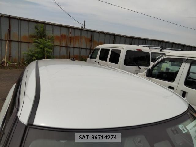 Suzuki SWIFT 2021-08 8433924-6