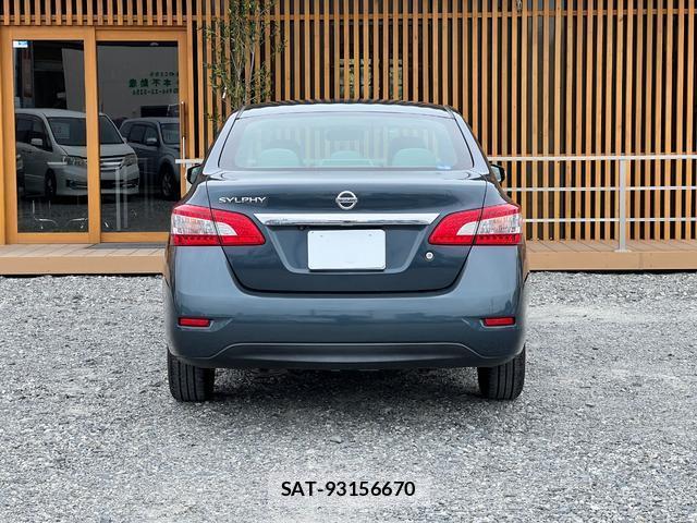 Nissan Sylphy 2013-02 8434999-11
