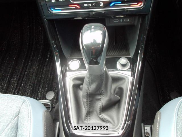 VolksWagen T-CROSS 2026-03 8433848-8