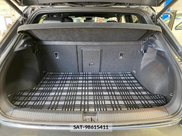 VolksWagen T-ROC 2023-01 8433802-7