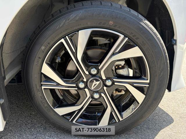 Daihatsu TANTO 2023-08 8433768-16
