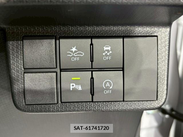 Daihatsu TANTO 2023-05 8434837-13