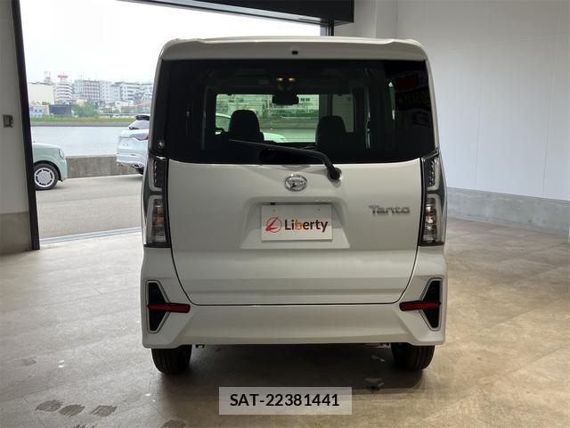 Daihatsu TANTO 2021-08 8435132-12