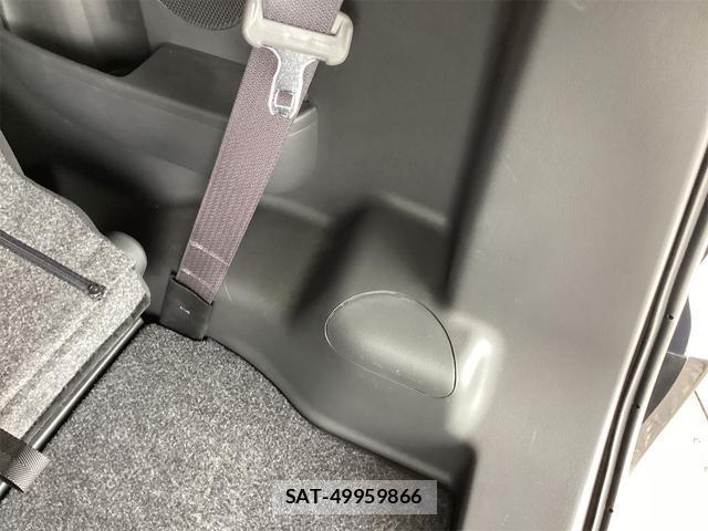 Daihatsu TANTO 2019-05 8435182-14