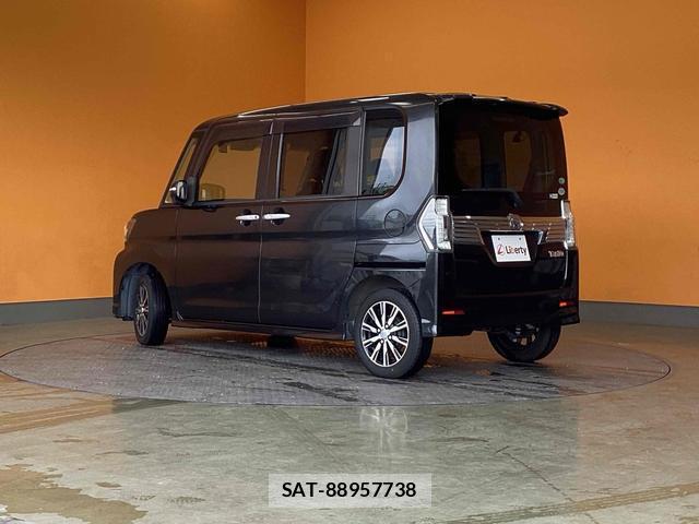 Daihatsu TANTO 2017-01 8435184-5
