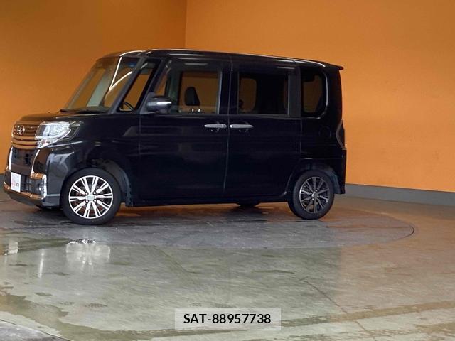 Daihatsu TANTO 2017-01 8435184-6
