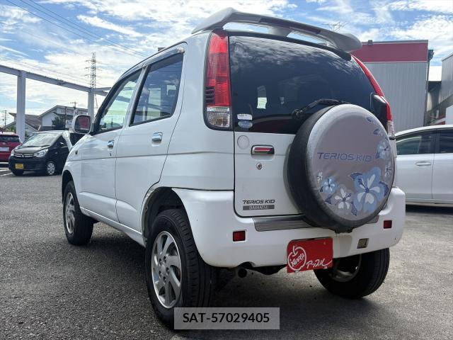 Daihatsu TERIOS KID 2006-02 8434896-14