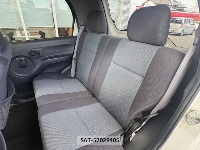 Daihatsu TERIOS KID 2006-02 8434896-6