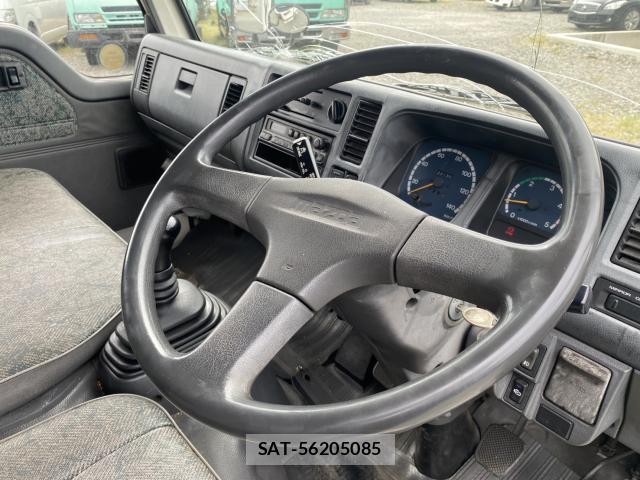 Mazda TITAN 1996-07 8435309-6