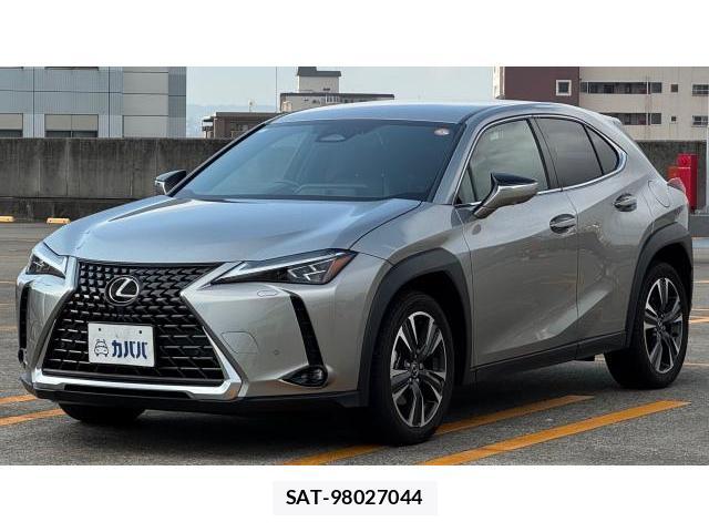 Lexus UX 2024 8434476-0