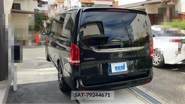 Mercedes Benz V-CLASS 2022-05 8434637-13