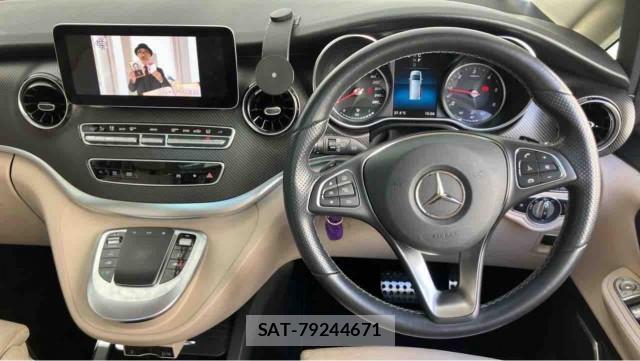 Mercedes Benz V-CLASS 2022-05 8434637-16