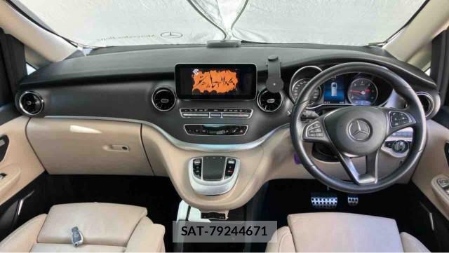 Mercedes Benz V-CLASS 2022-05 8434637-2