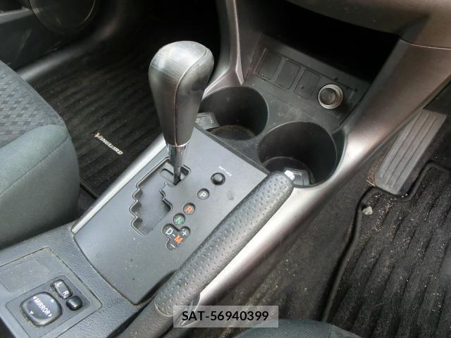 Toyota VANGUARD 2010-05 8435039-11