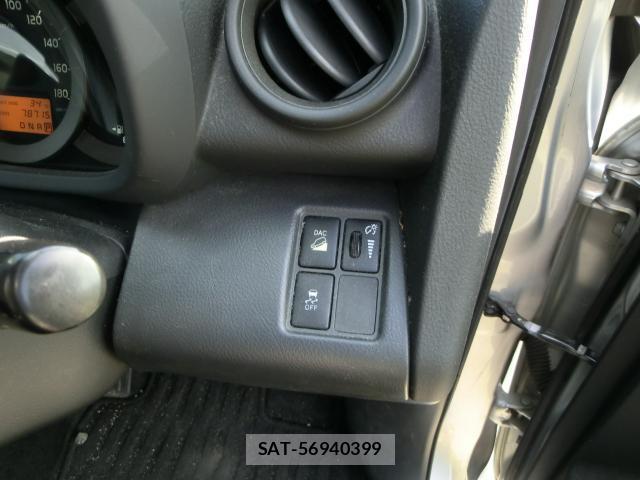 Toyota VANGUARD 2010-05 8435039-12