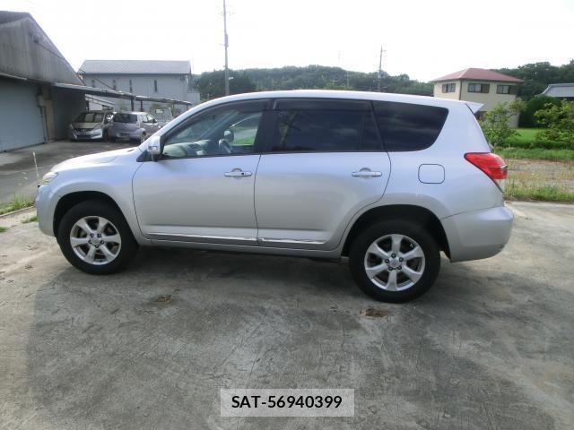 Toyota VANGUARD 2010-05 8435039-17