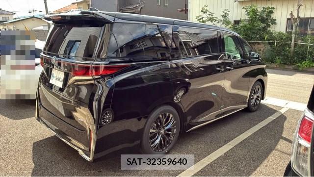 Toyota VELLFIRE 2026-03 8434706-13
