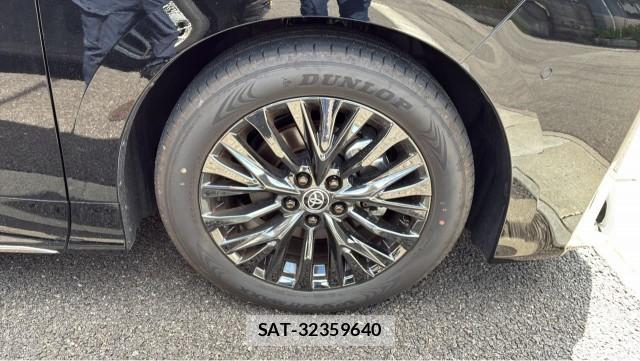 Toyota VELLFIRE 2026-03 8434706-8