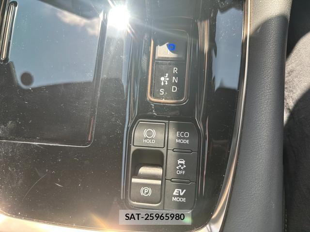 Toyota VELLFIRE 2024-04 8435161-17