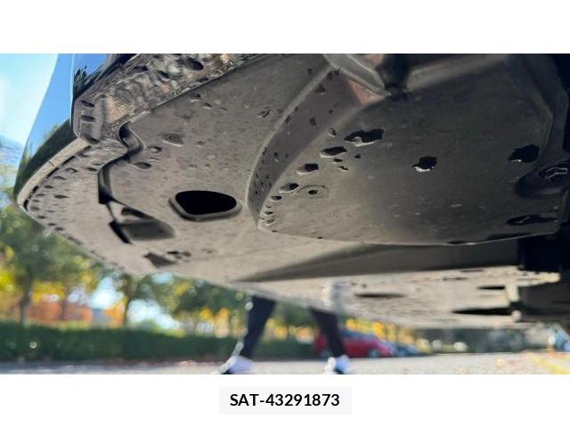 Toyota VELLFIRE 2024-10 8434321-11