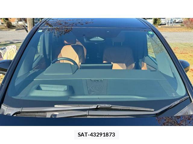 Toyota VELLFIRE 2024-10 8434321-18