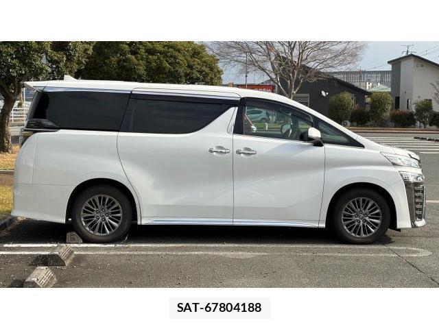 Toyota VELLFIRE 2019 8434405-2