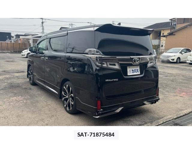 Toyota VELLFIRE 2018 8434556-11
