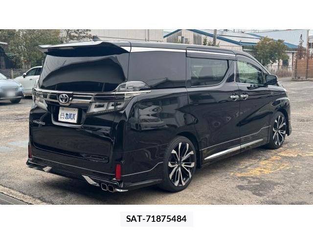 Toyota VELLFIRE 2018 8434556-12