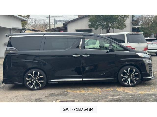 Toyota VELLFIRE 2018 8434556-2