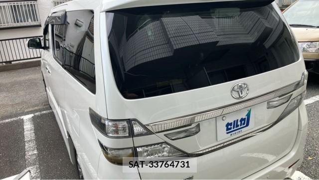Toyota VELLFIRE 2013-08 8434671-13
