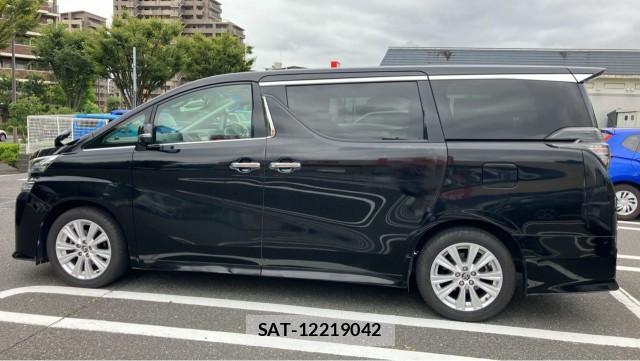 Toyota VELLFIRE 2017-06 8434734-10