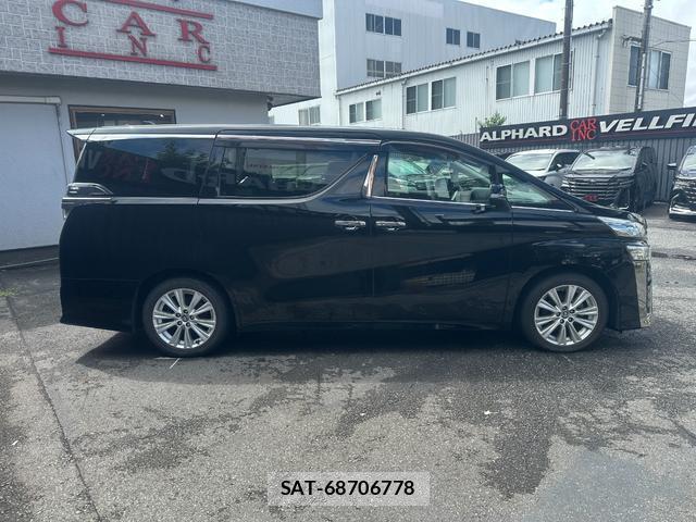 Toyota VELLFIRE 2019-12 8435167-13