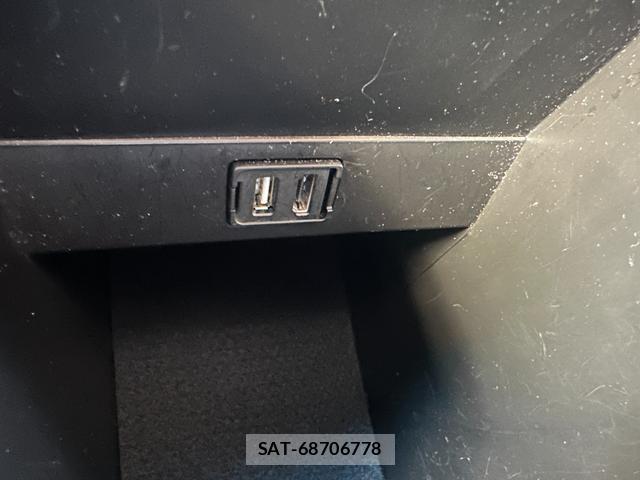 Toyota VELLFIRE 2019-12 8435167-4