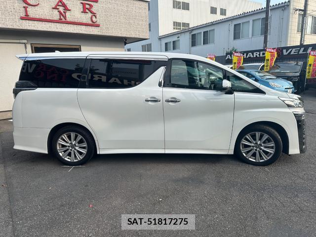 Toyota VELLFIRE 2019-06 8435171-11
