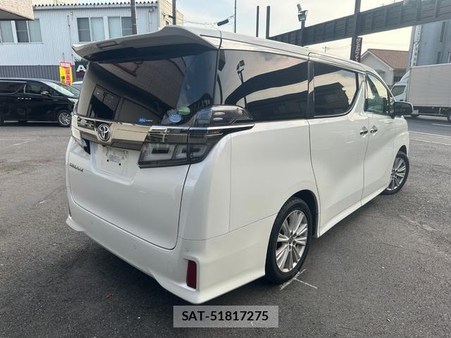 Toyota VELLFIRE 2019-06 8435171-12