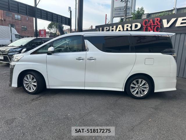 Toyota VELLFIRE 2019-06 8435171-15