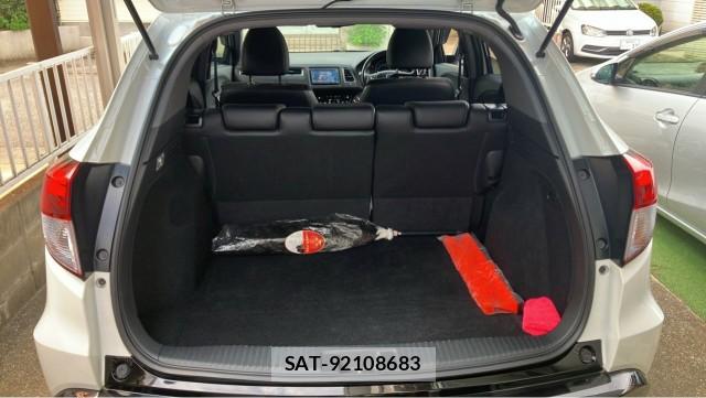Honda VEZEL 2017-09 8434626-17