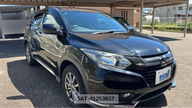 Honda VEZEL 2015-03 8434666-11