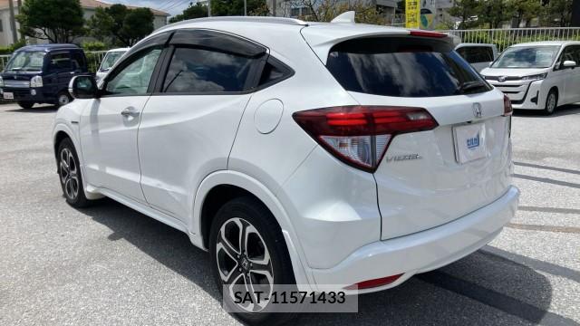 Honda VEZEL 2014-08 8434751-12