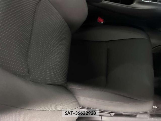 Honda VEZEL 2019-01 8434824-5
