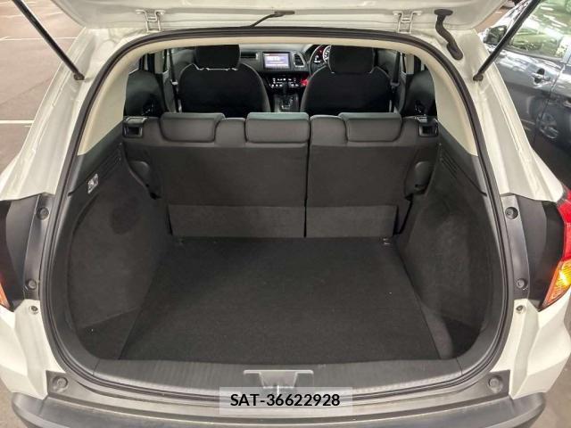Honda VEZEL 2019-01 8434824-7
