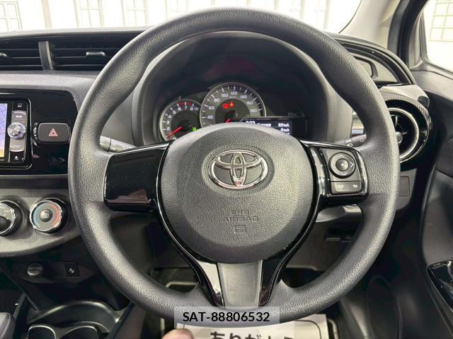 Toyota VITZ 2018-03 8434835-2
