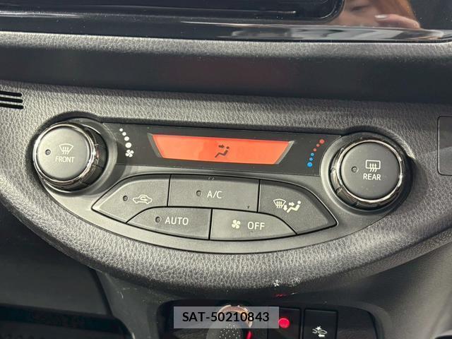 Toyota VITZ 2017-07 8434838-15