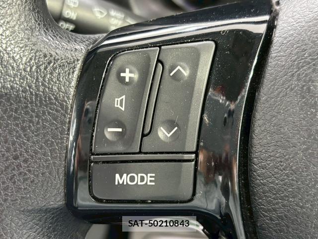 Toyota VITZ 2017-07 8434838-16