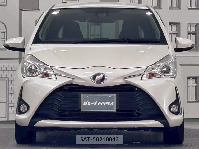 Toyota VITZ 2017-07 8434838-4