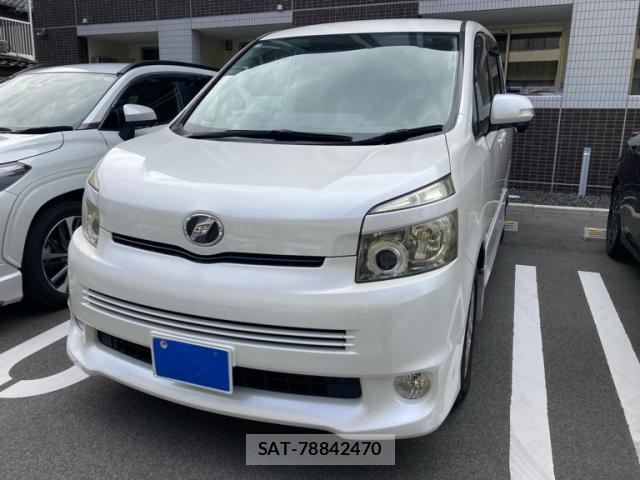 Toyota VOXY 2008-05 8433809-0