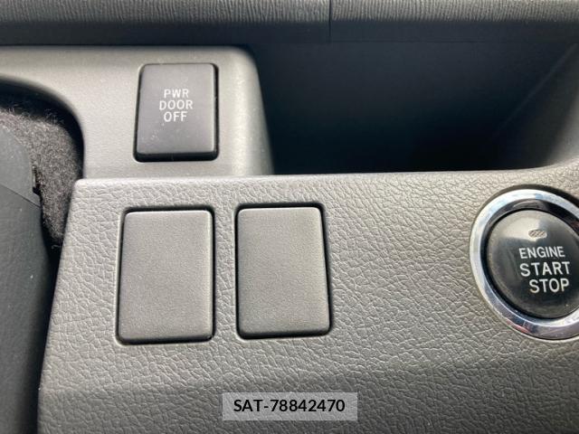 Toyota VOXY 2008-05 8433809-10